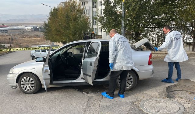 Erzurum'da 14 yaşındaki sürücünün otomobille çarptığı çocuk öldü