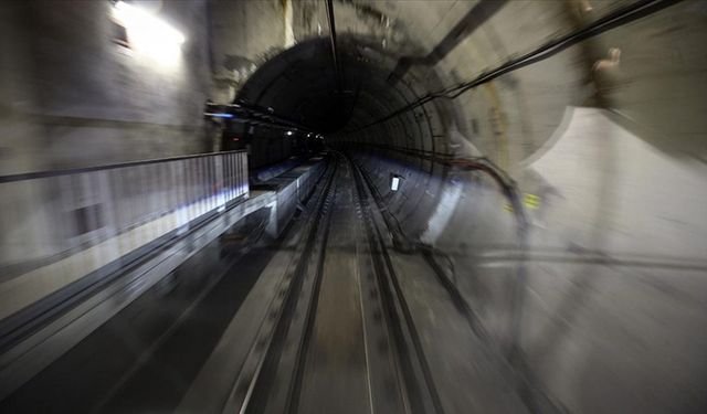 İstanbul'da 4. Levent metro istasyonu geçici süre işletmeye kapatıldı