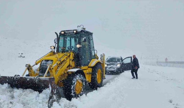 Meteoroloji uyarmıştı: Kars’ta yoğun kar yağışı