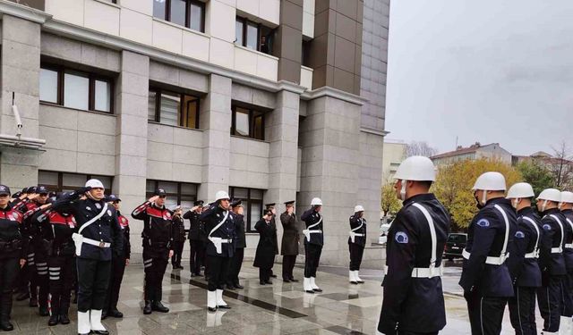 Şehit polis için İstanbul Emniyet Müdürlüğünde tören düzenlendi