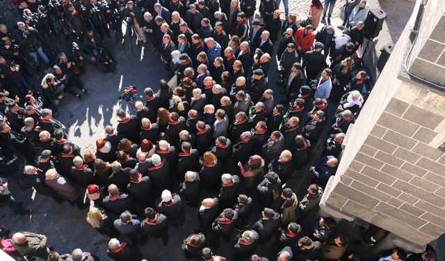 Tahir Elçi ölümünün 8’inci yılında vurulduğu yerde anıldı