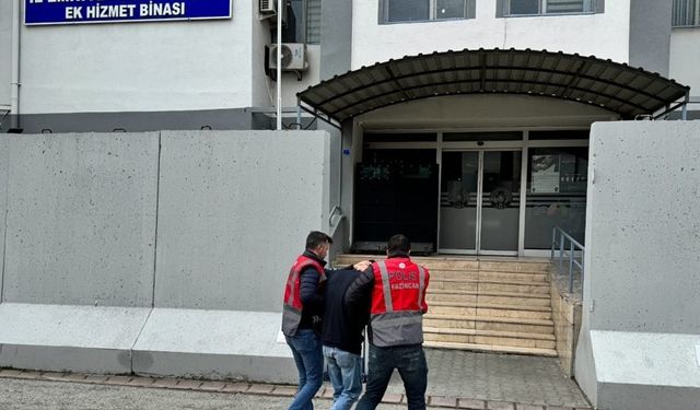 Döviz bürosu aracını gasp etmişti