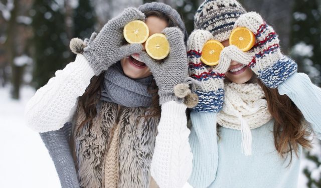 Kışın Enfeksiyonlara Doğal Kalkan: Vitamin ve Mineral Deposu Besinler!