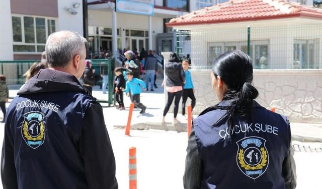 Okul çevrelerinde denetimler sürüyor