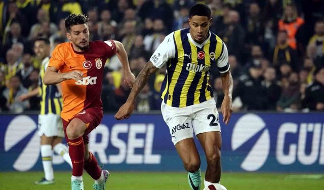 Trendyol Süper Lig: Fenerbahçe: 0 - Galatasaray: 0 (Maç sonucu)