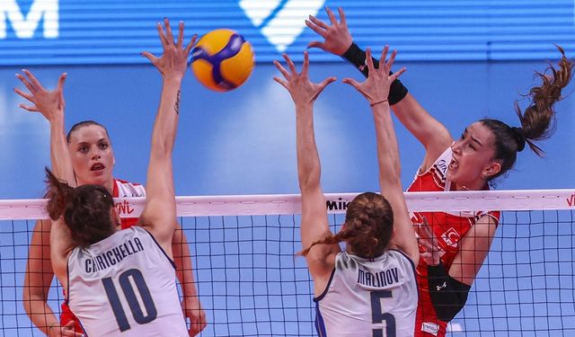 Kadın voleybolda Türk takımları Avrupa'da 6 maça çıkacak