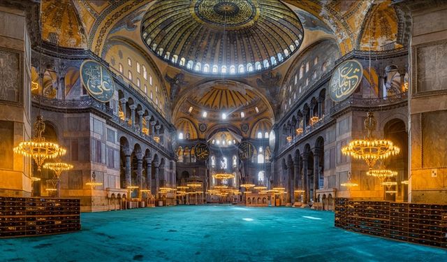 Ayasofya'da yeni düzenleme 15 Ocak'ta başlıyor