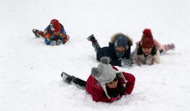 Meteoroloji uyardı; Yağmur, kar yağışlarıyla birlikte sel ve çığ tehlikesine dikkat