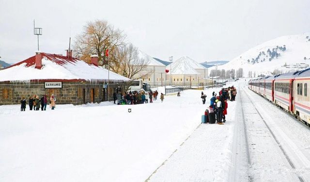 Sarıkamış Ekspresi'yle Ankara'dan Kars'a