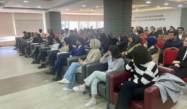 Erzincan’da 7/24 Bilinçli Nesiller Projesi kapsamında bilgilendirme yapıldı