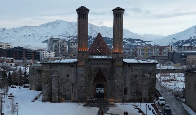 Hatuniye Medresesi Anadolu'nun  en büyük üniversite binası