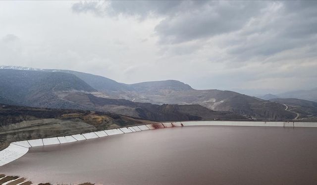 Erzincan'da "Toprak kayması sonucu siyanürlü toprak Fırat Nehri'ne aktı" iddiası yalanlandı