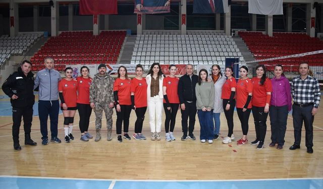 Polis Gücü takımı finalde