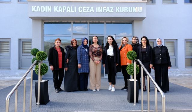 Kadın Girişimciler Kurulu mahkûm kadınları ziyaret etti ve iş birliği sözü verdi