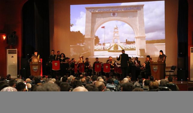 Erzincan’da 3. Ordu Komutanlığı, şehitleri anma programı düzenledi