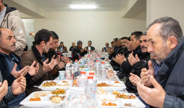 Uluköy'de toplu iftar programı