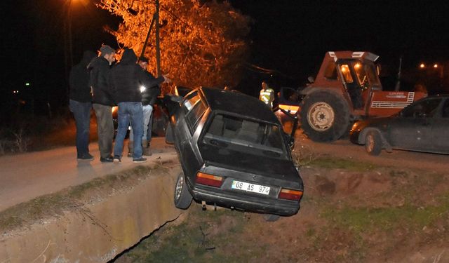 Erzincan’da iki aracın çarpışması sonucu 7 kişi yaralandı