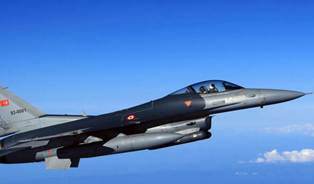 Belçika Ukrayna'ya F-16 Savaş Uçakları Gönderiyor