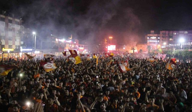 Aydın’da Galatasaraylılar meydana sığmadı