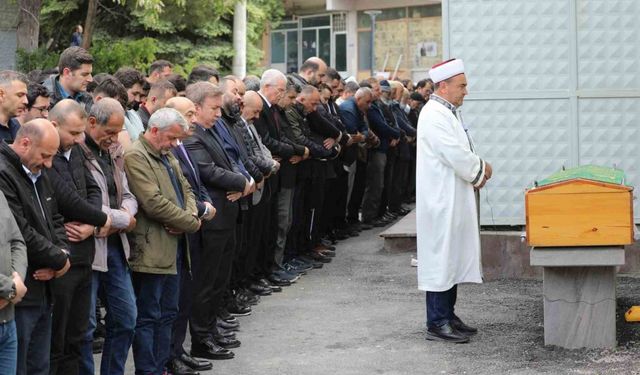 Genç işadamı Furkan Şimşek son yolculuğuna uğurlandı