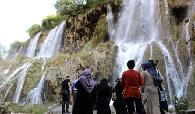 Çağlayan'a ziyaretçi akını