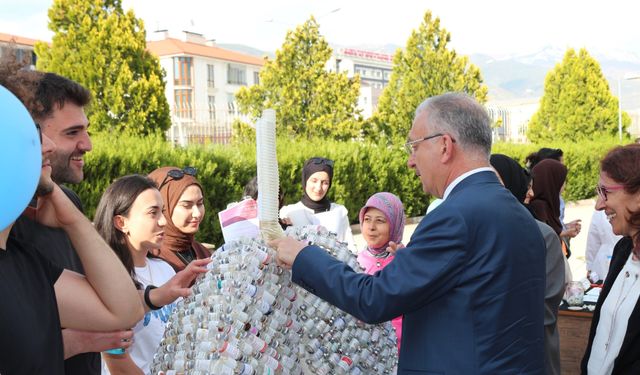 Sağlık Bilimleri Fakültesi sergi açtı