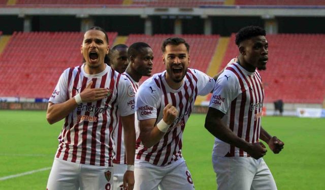 Trendyol Süper Lig: Hatayspor: 1 - Çaykur Rizezpor: 0 (İlk yarı)