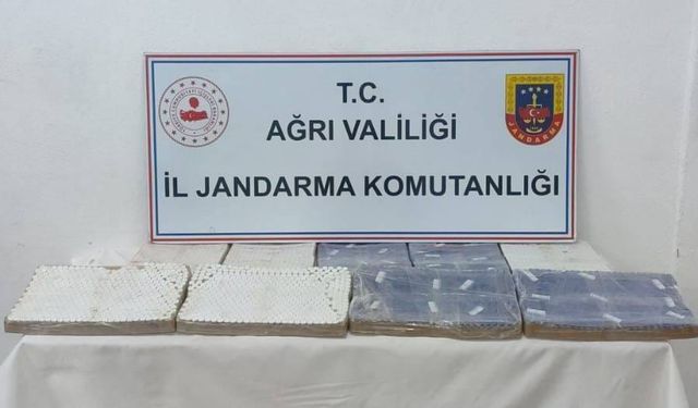 Ağrı’da 14.75 milyon TL’lik kaçak botoks ve vücut geliştirme ilacı ele geçirildi