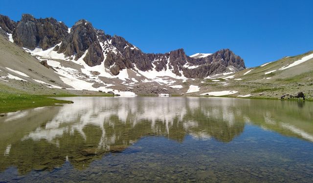 Munzur Dağı'nda ki Merg Yaylası ziyaretçilerini ağırlıyor