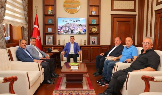 Bayburtspor’un 2024 - 2025 futbol sezonu hazırlıkları toplantısı yapıldı