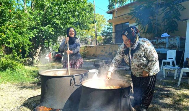 Dutun şifa yolculuğu başladı: Tunceli’de pekmez kazanları kuruldu