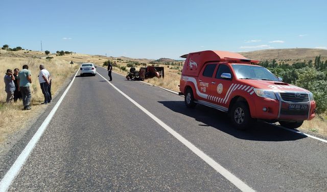 Malatya'da devrilen tarım aracının sürücüsü öldü, 1 kişi yaralandı