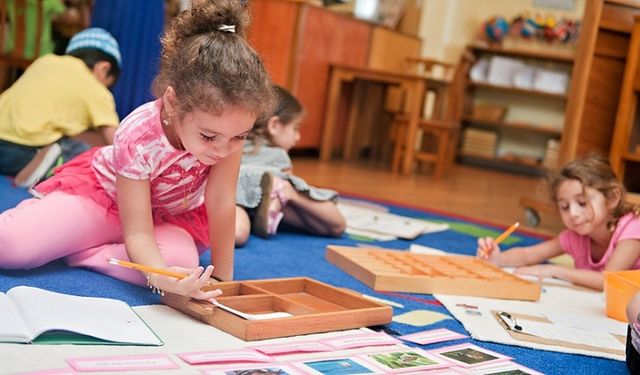 Montessori eğitimi nedir? Neyi amaçlar? Ne zaman başlar