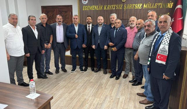 AK Parti Ardahan Milletvekili Koç, İl Genel Meclis üyelerini ziyaret etti