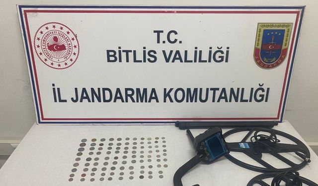 Bitlis’te 97 adet sikke ele geçirildi