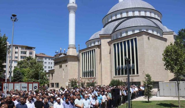 Malatya’da Haniye için gıyabi cenaze namazı kılındı