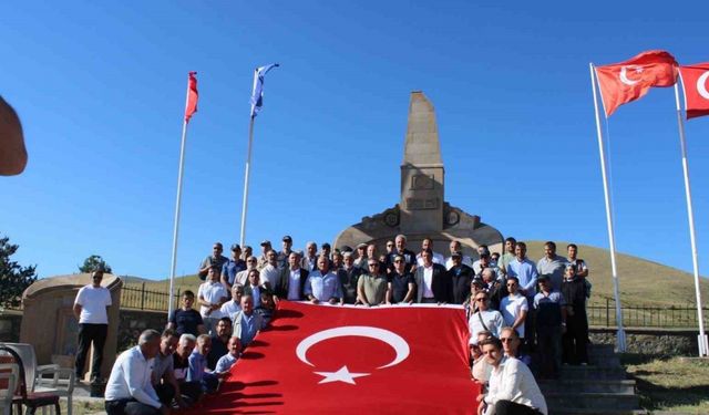 Otlukbeli Meydan Muharebesinin yıldönümünde anlamlı yürüyüş