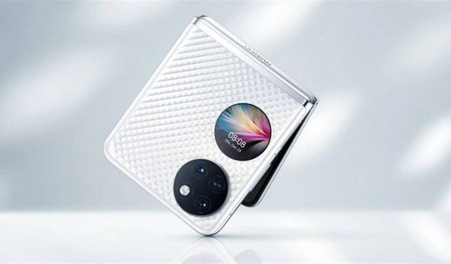 Huawei katlanabilir nova Flip cep telefonunu tanıttı