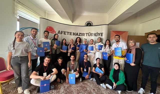 EBYÜ ACAR “Afete Hazır Türkiye Doğu Anadolu Bölge Çalıştayına” katıldı