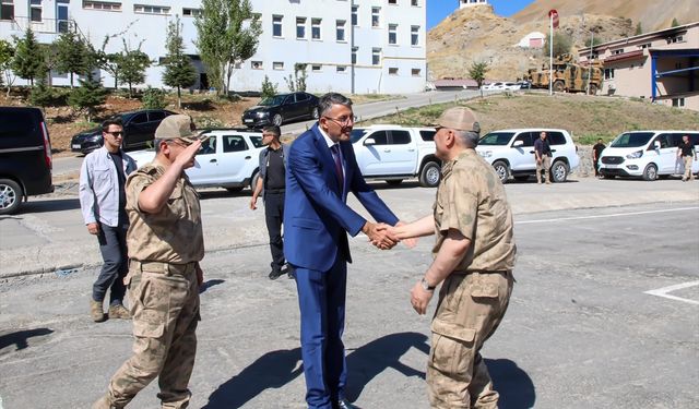 Jandarma Genel Komutanı Orgeneral Çardakcı, Hakkari ve Van'da ziyaretlerde bulundu