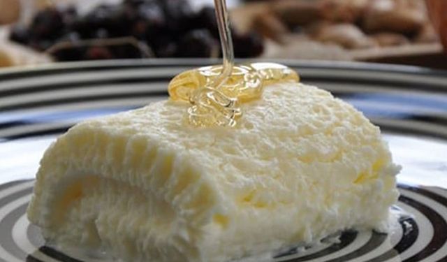 Marketten kaymak almaya son: Kaymağı kolay bir şekilde evde kendiniz yapın