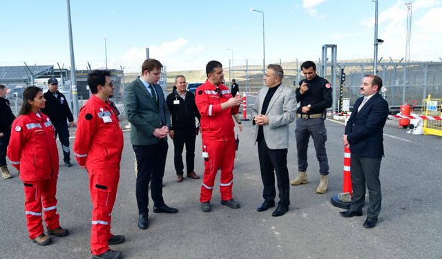 Ardahan Valisi Hayrettin Çiçek, TANAP'ın kompresör ve ölçüm istasyonunu inceledi