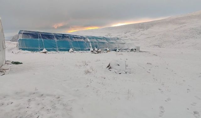 Erzincan'da Ani Soğuk ve Kar Yağışı