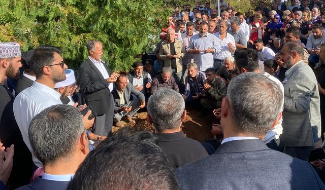 GÜNCELLEME - Şehit Piyade Sözleşmeli Er Sefer Alan Elazığ'da son yolculuğuna uğurlandı