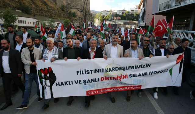 Van ve Bitlis'te İsrail'in Gazze'ye yönelik saldırıları protesto edildi