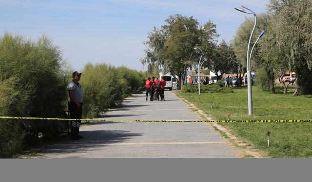 Van'da kaybolan üniversite öğrencisini arama çalışmaları 13'üncü gününde