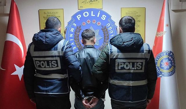 Ardahan’da 15 Suç Kaydıyla Aranan Şüpheli, Sahte Kimlik Numarasıyla Yakalandı