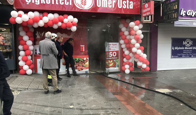 Erzincan’da İş Yerinde Çıkan Yangın İtfaiye Ekiplerince Söndürüldü