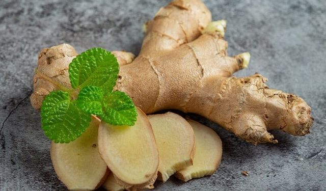 Şişkinliği Anında Gidermek Mümkün! Ödemi Atan Mucizevi Çay Tarifi