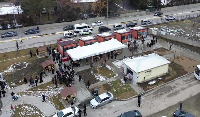 Mehmetçiklerin Ailesi İçin Karşılama Merkezi Kuruldu